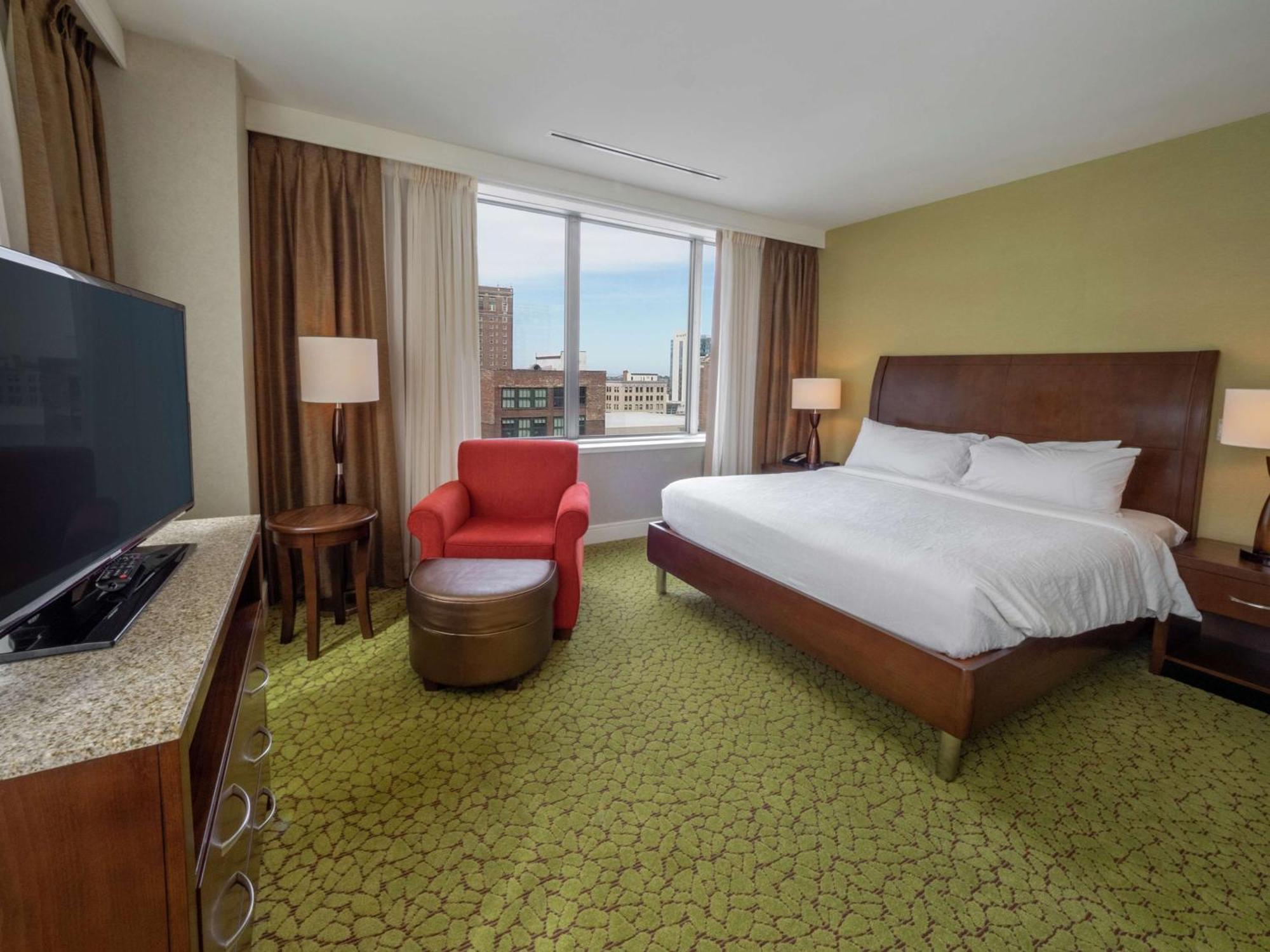The Hilton Garden Inn Buffalo-Downtown Екстериор снимка