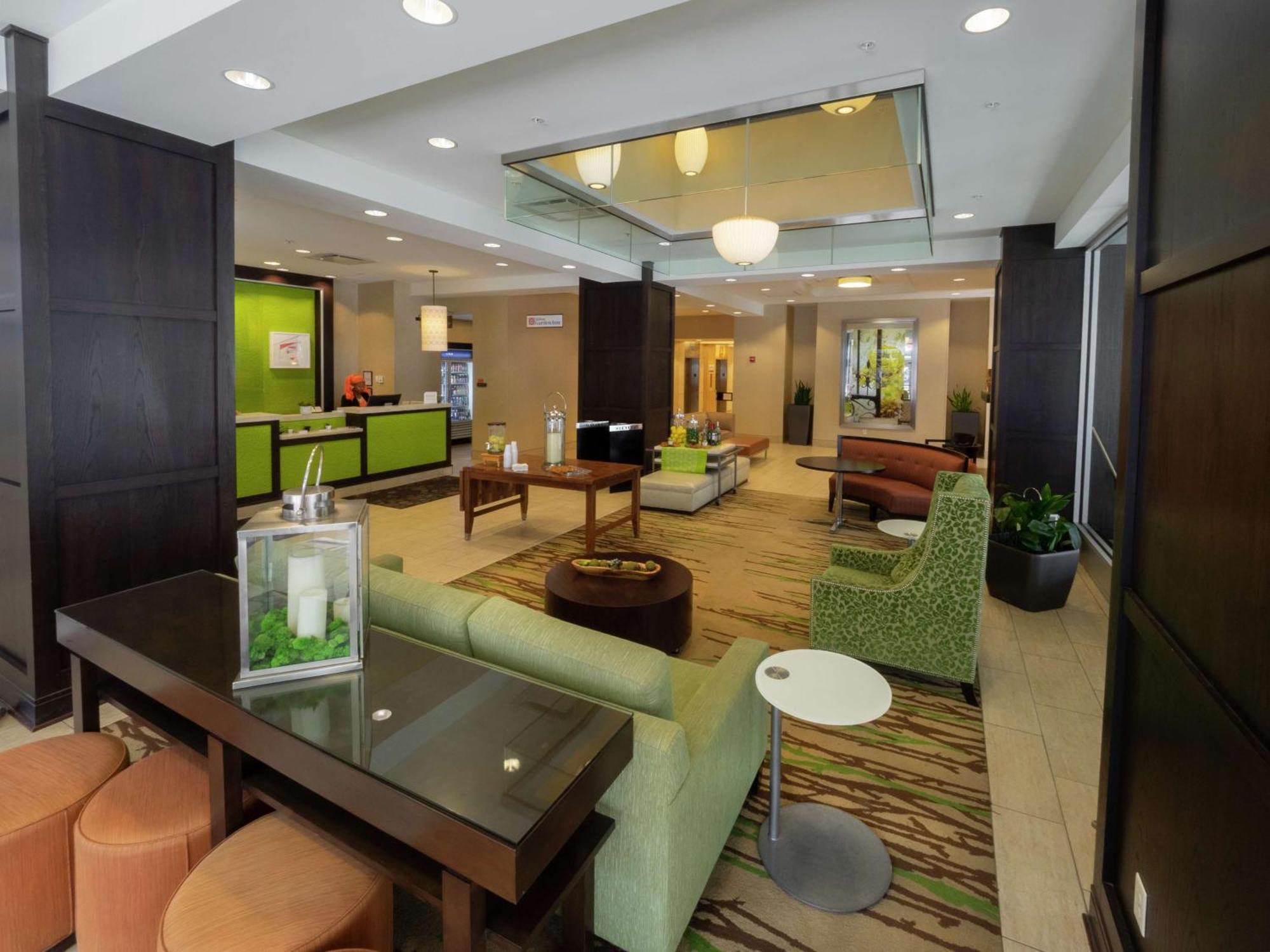 The Hilton Garden Inn Buffalo-Downtown Екстериор снимка