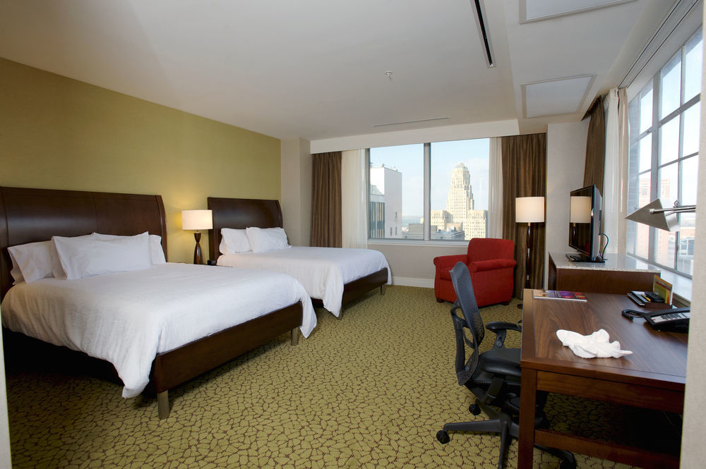 The Hilton Garden Inn Buffalo-Downtown Екстериор снимка